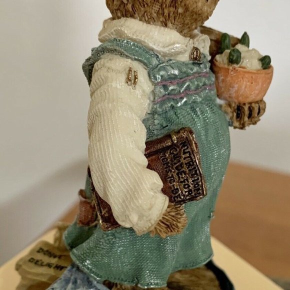 Jennifer Newmom Great Expectatations - Boyds Bears & Friends - Picture 4 of 9